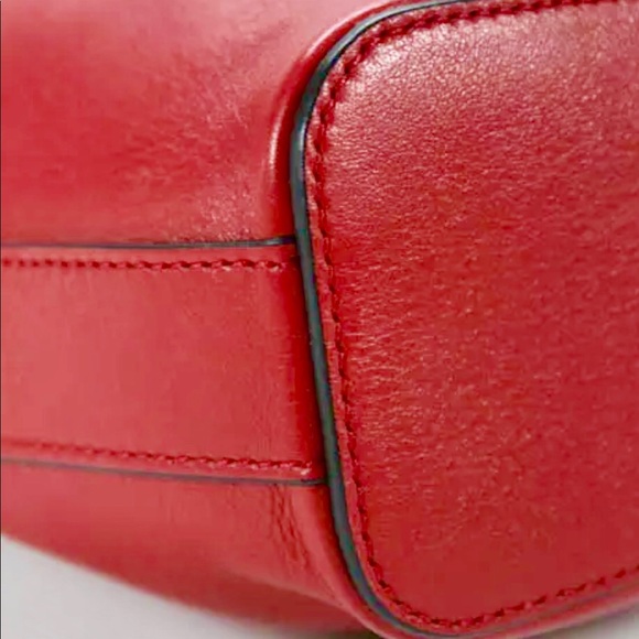 Chloe Gala Small Leather Bucket Bag Crossbody - Picture 3 of 8